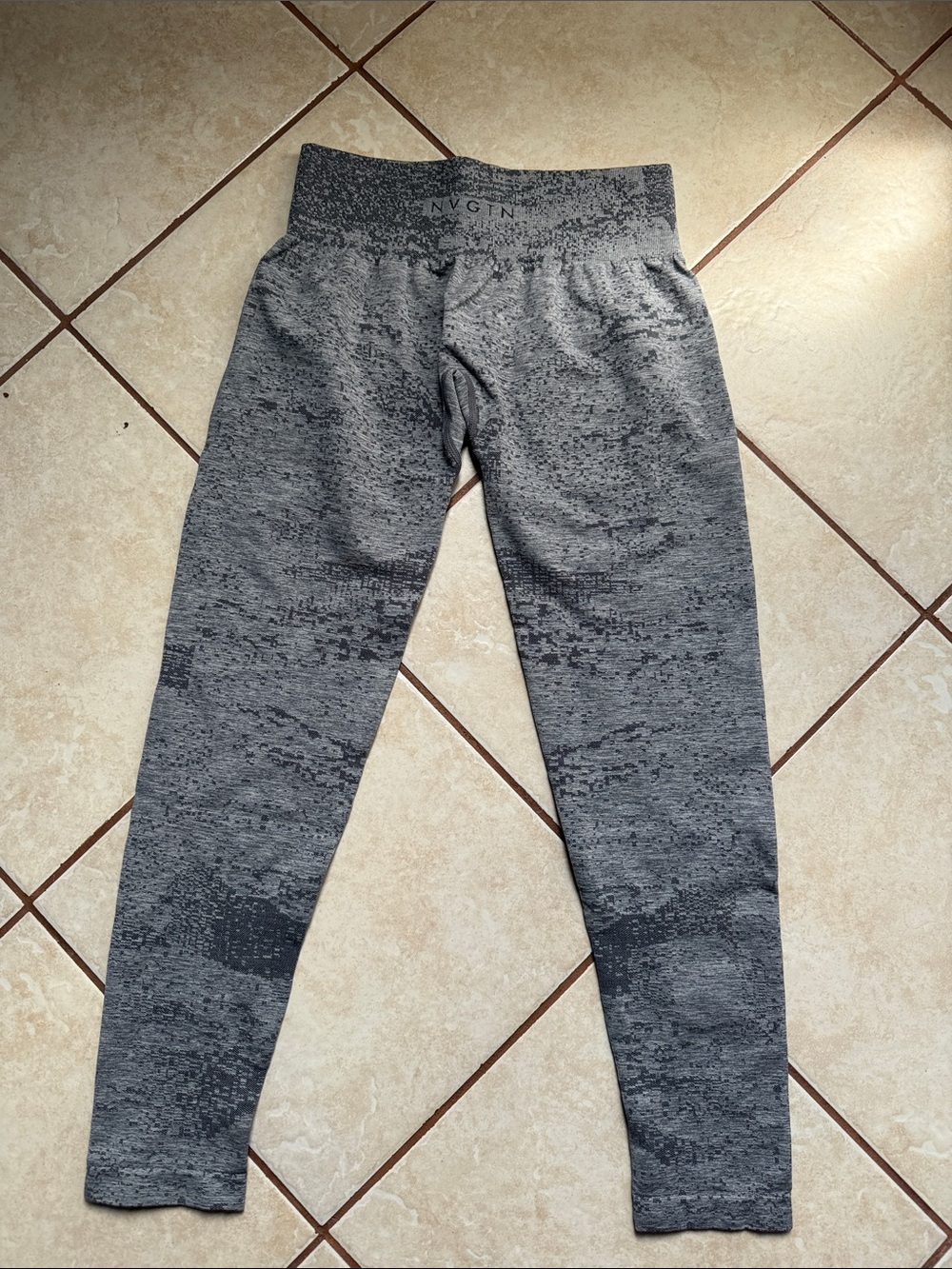 Grey digital seamless leggings - Picture 2 of 2